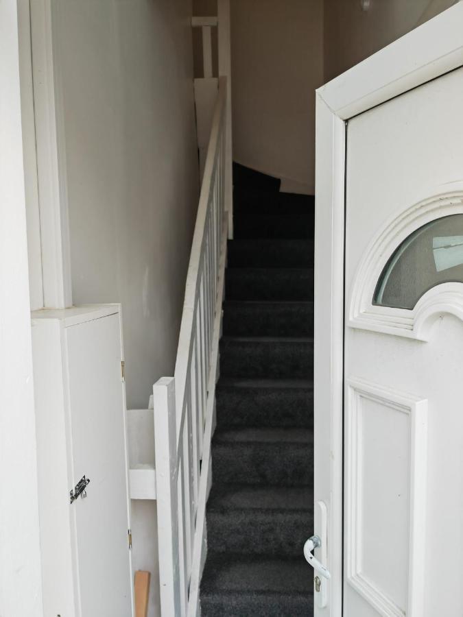Ag House Apartment Manchester Exterior photo